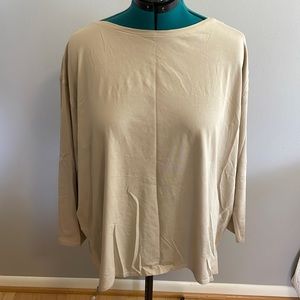Lululemon back in action long sleeve
